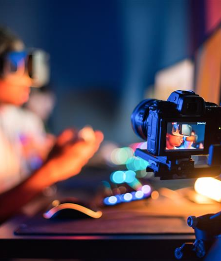 Media & Entertainment
Media & Entertainment
Personalizing content recommendations, optimizing ad campaigns, and automating media production workflows. These AI tools create engaging experiences backed by data-driven insights.